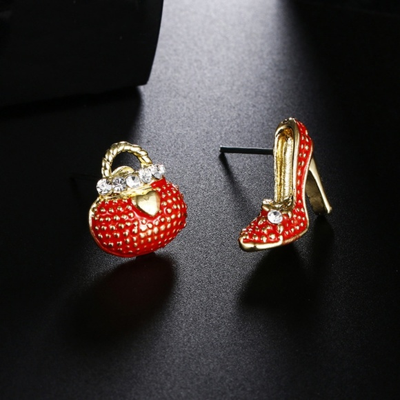 Red Purse and High Heel Stud Earrings - Picture 2 of 7